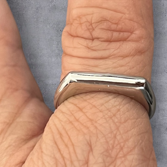 Asymmetrical Silver thumb ring adjustable size stamped .925 - Picture 3 of 7